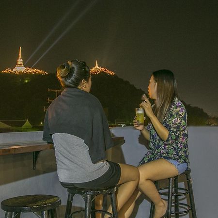 Chedi View Hostel Phetchaburi Luaran gambar